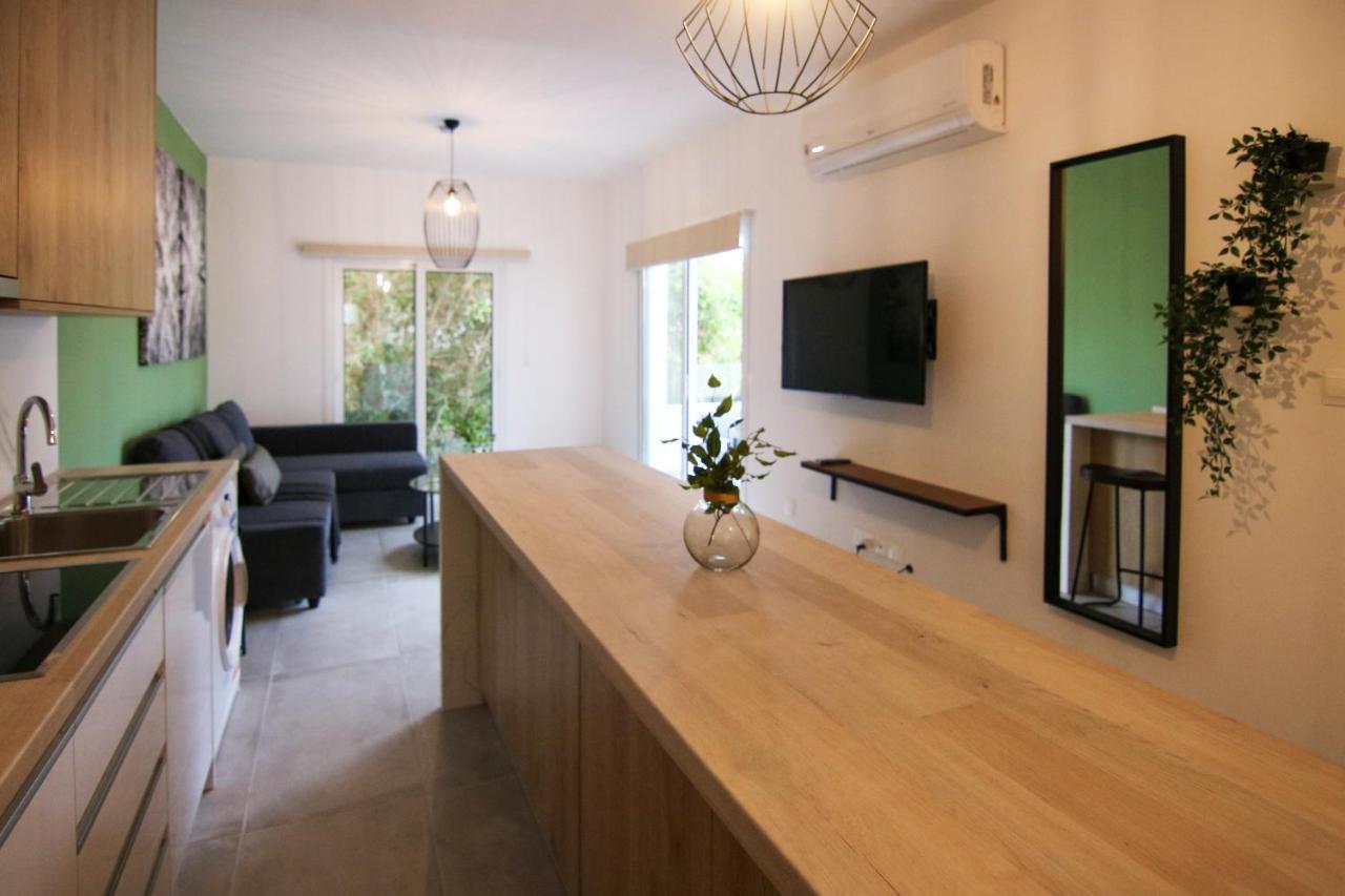 Apartmán Phaedrus Living: Seaside Modern Flat Limnaria 123 Paphos Exteriér fotografie